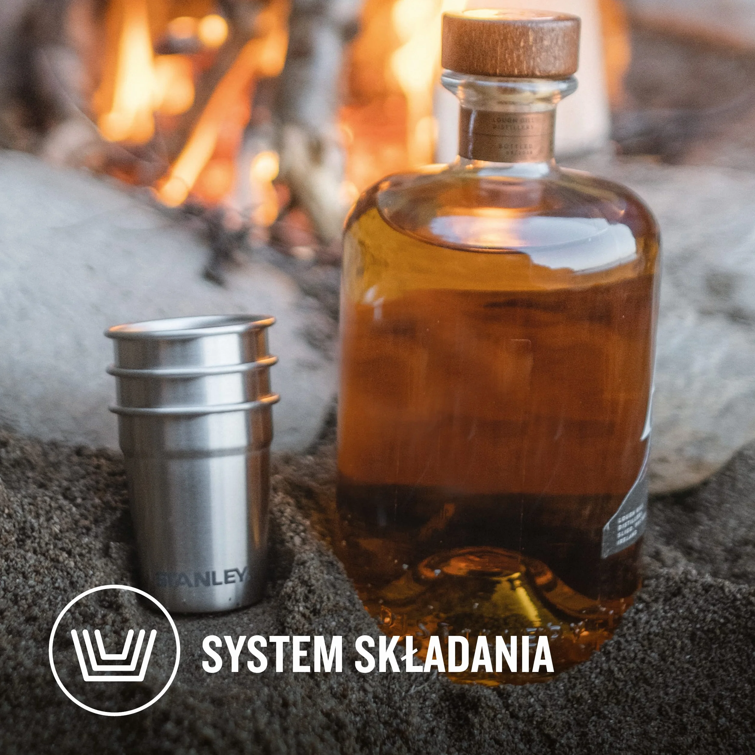 Stanley 1913 Adventure Nesting Shot Glass Set 0.59ML Matte Black - Kieliszki ze Stali Nierdzewnej Bez BPA - System układania ułatwiający pakowanie - Do Mycia w Zmywarce