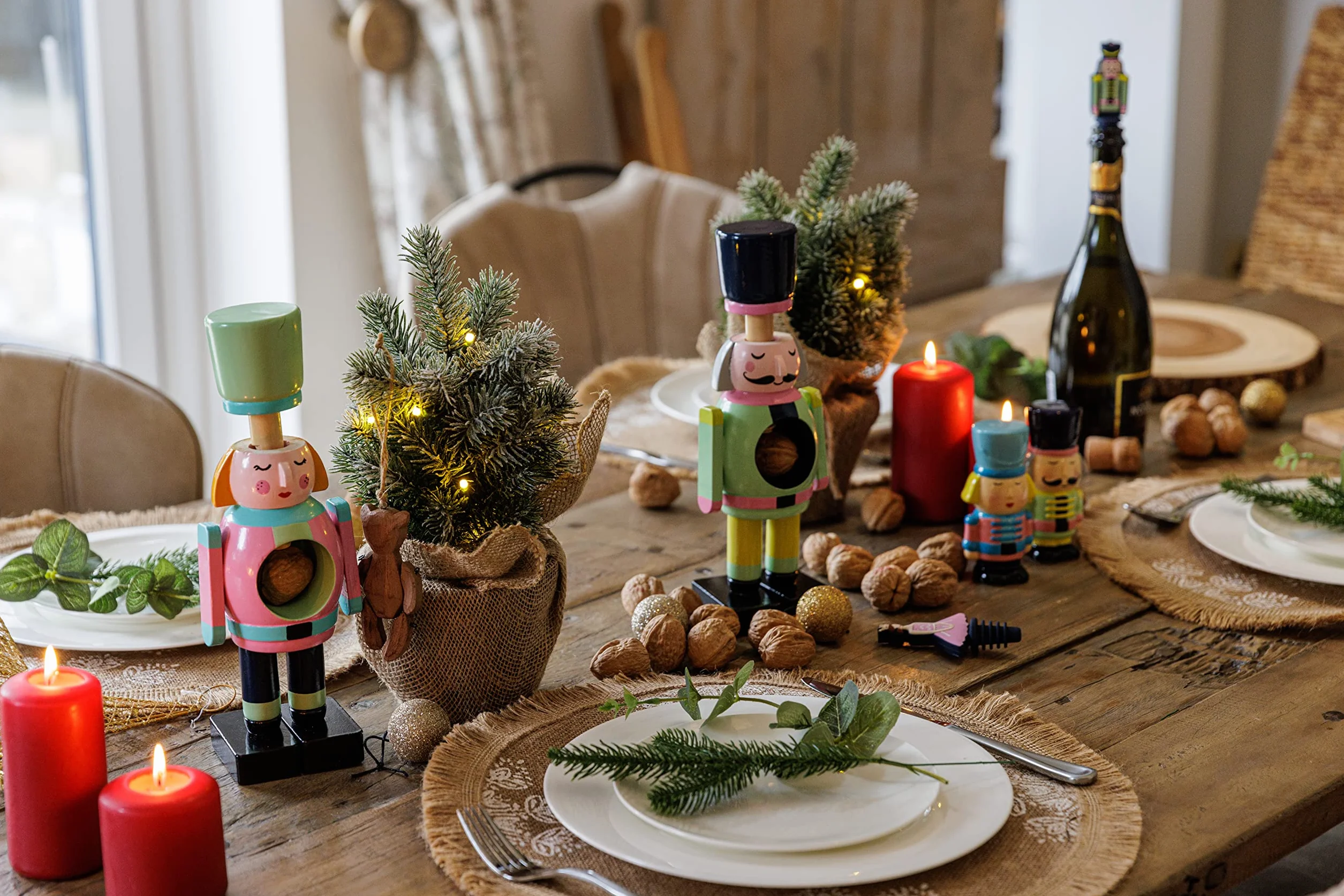KitchenCraft KCXMNUTLADY Kolekcja Dziadek do orzechów Drewniany dziadek do orzechów, Kobieta, Oznaczony Prezent, Drewno, Mieszane