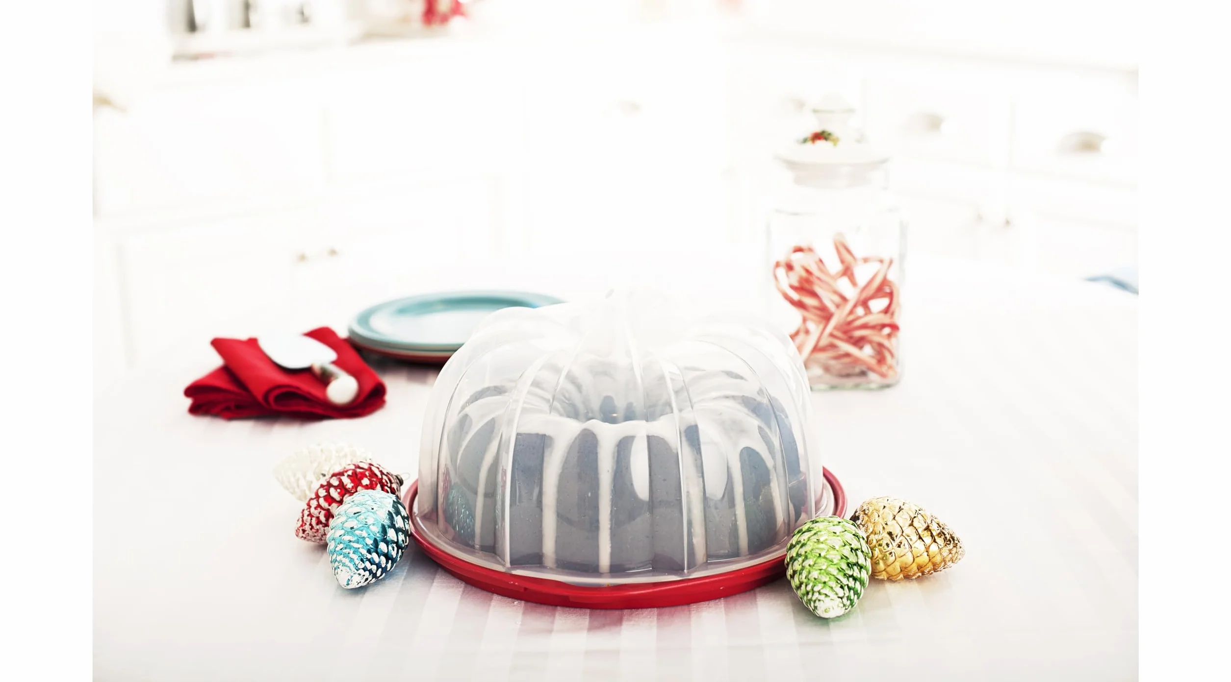 Nordic Ware Pojemnik na ciasto, tworzywo sztuczne, przezroczysty, 33 cm
