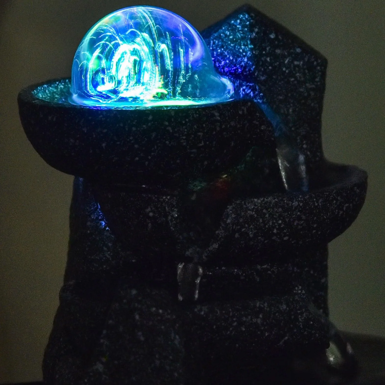Lopo Zen'Light Fontanna do wnętrz LED H 18 cm Stołowa Zamknięta