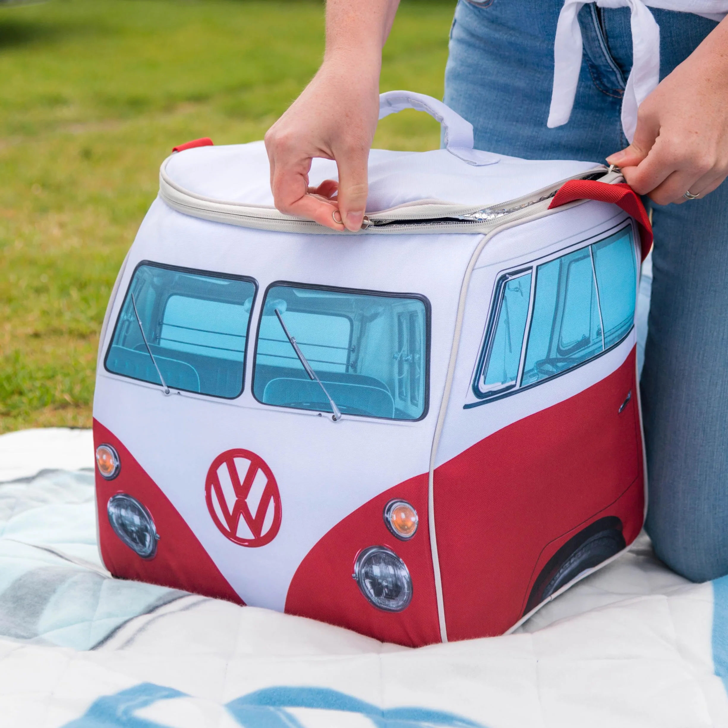 Board Masters - izolowana torba termiczna Volkswagen - torba termiczna na pudełko chłodzące - torba kempingowa - torba na piknik T1 Combi (czerwona)
