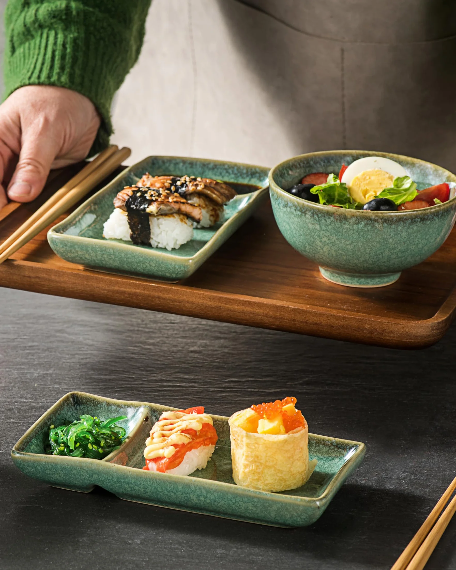 HENXFEN LEAD Zestaw naczyń do sushi, japońskie naczynia do zupy Miso, Maki, sushi ryż z 2 talerzami, miseczkami, pałeczkami, błyszcząco-zielony