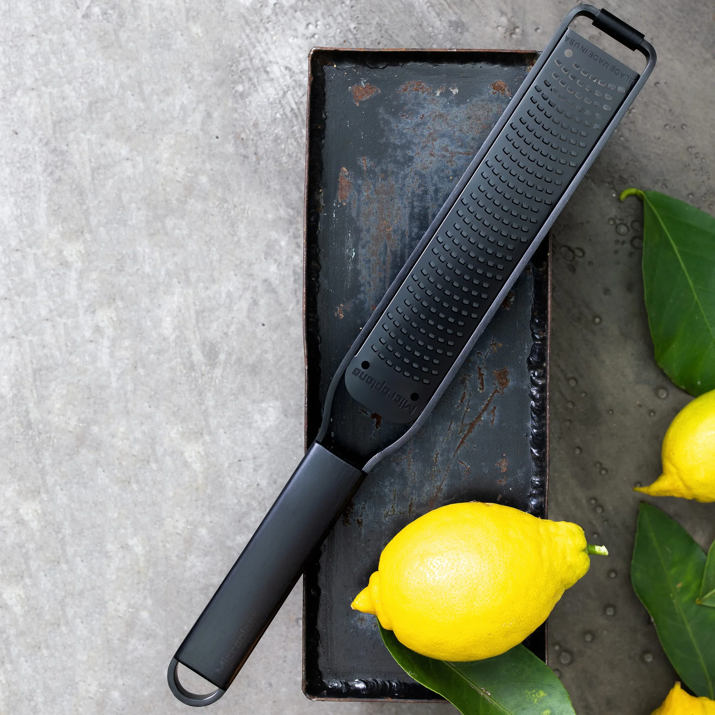 Microplane Zester Tarka kuchenna do cytrusów ze stali nierdzewnej Made in USA Black Sheep