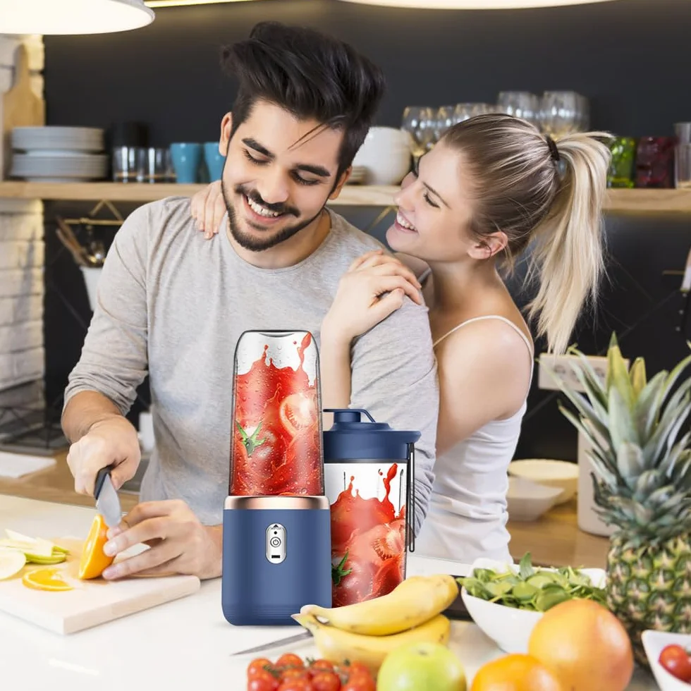 Przenośny blender 400 ml, przenośny mikser do smoothie Maker z 6 ostrzami, przenośny blender do smoothie Maker z kubkami, szczotką, mini mikserem na wynos do przygotowywania koktajli mlecznych
