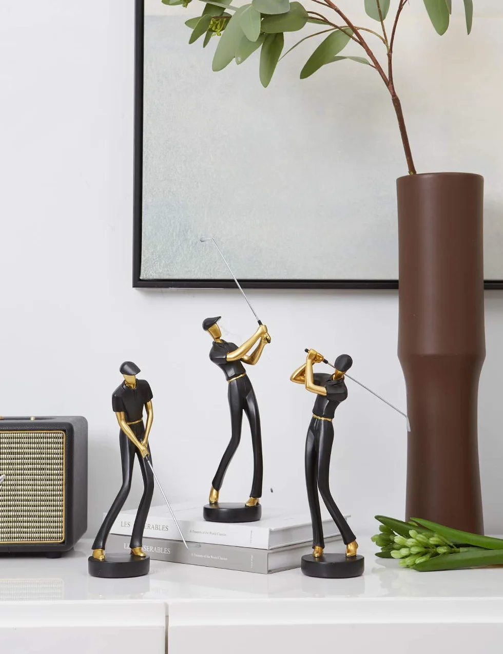 Amoy-Art Statuetka figurka golfa geniusz rzeźba golfista dekoracja do domu prezenty pamiątki pudełko prezentowe żywica poliestrowa czarna 24 cm H