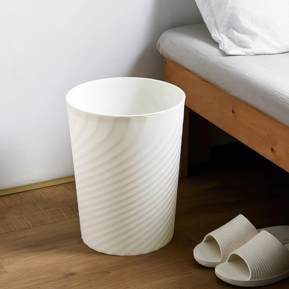 Kosz na śmieci 12 l 32 cm różowy z tworzywa sztucznego