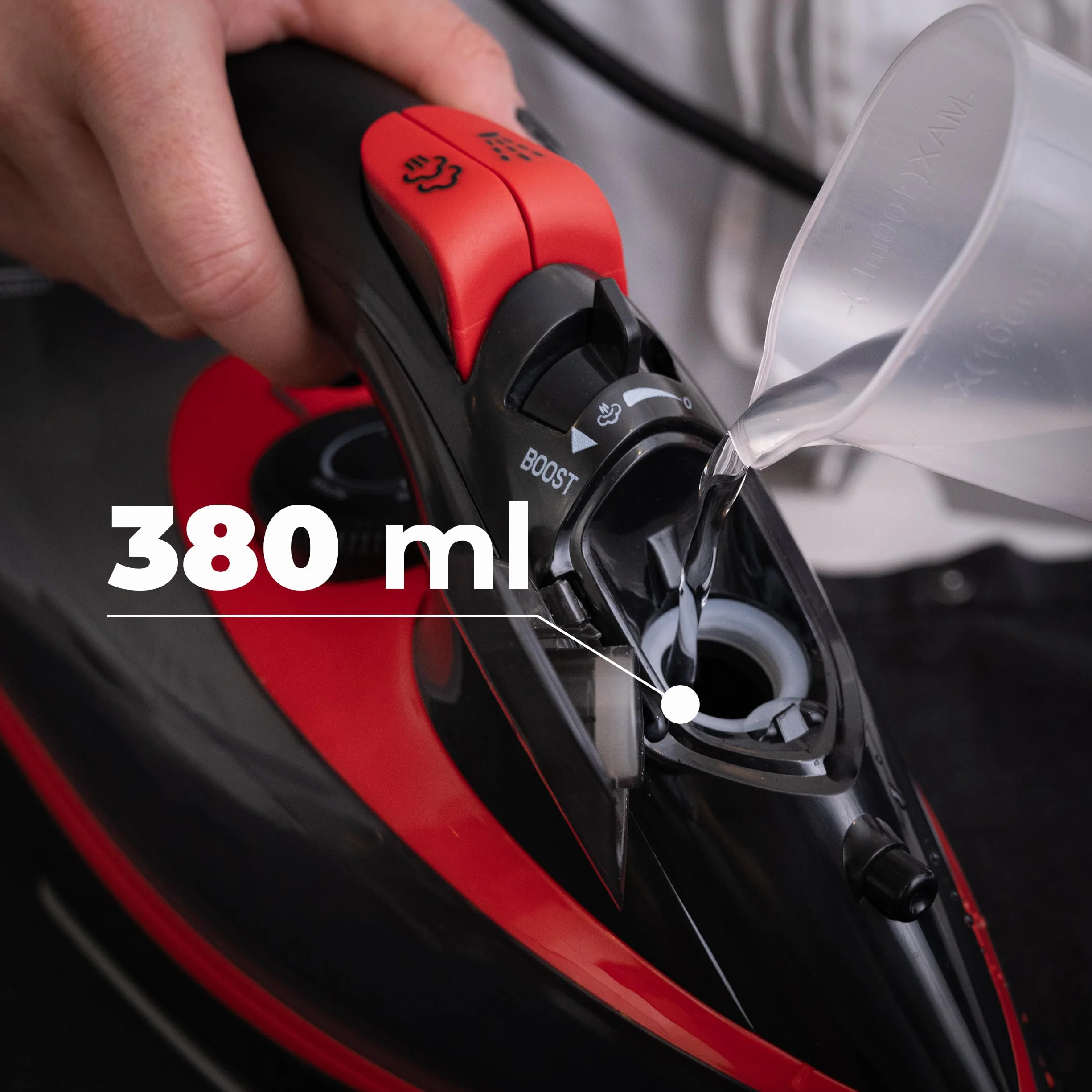 Żelazko parowe, ceramiczna, 3000 W Lehmann, funkcja Calc-Clean, 9 w 1, wysoka wydajność pary, niewielka waga, uderzenia pary, ceramiczne podeszwy do prasowania, samoczyszczenie i rozpylacz