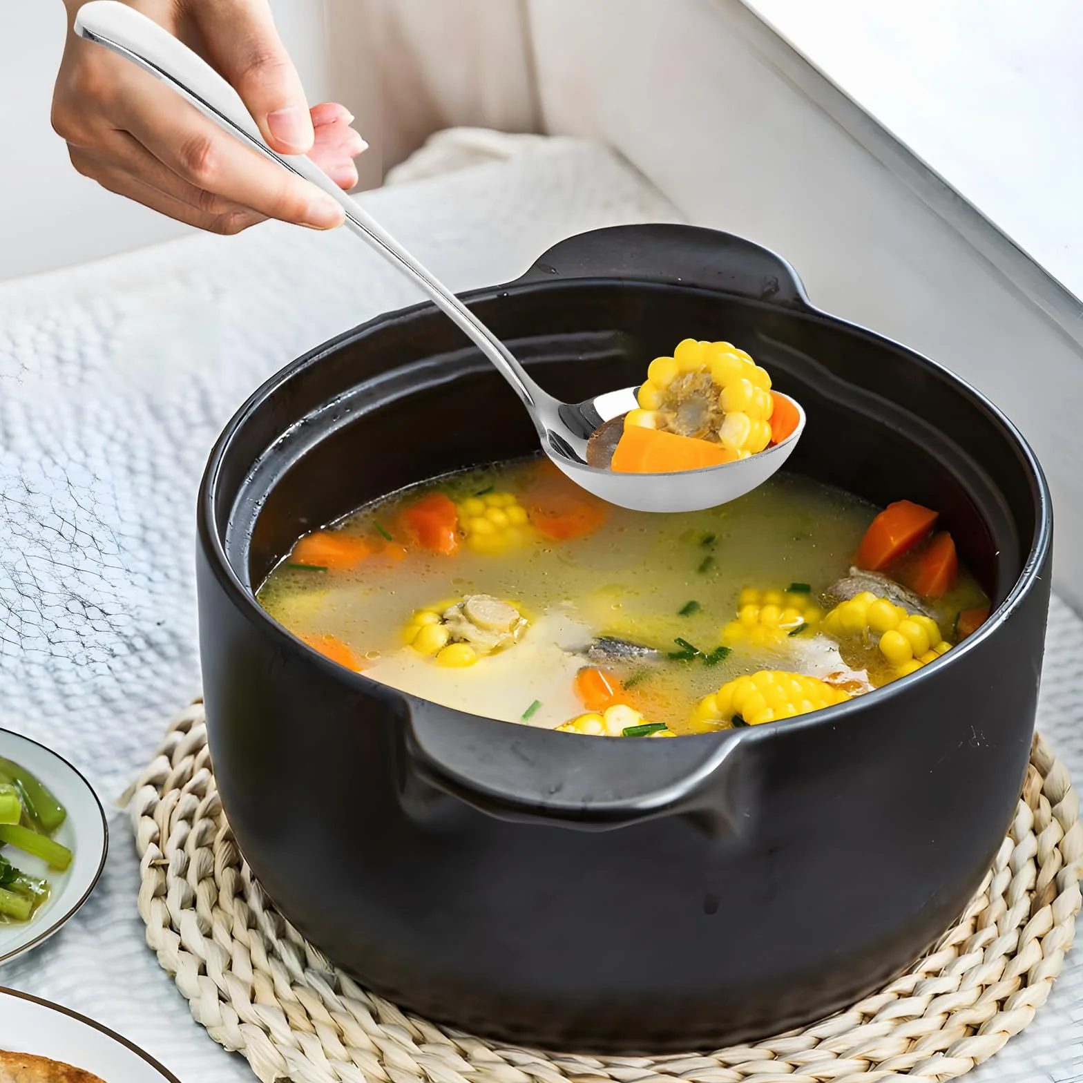 Zestaw 2 łyżek cedzakowych i chochli do zupy ze stali nierdzewnej, chochla 20 cm, polerowana, łyżka do sosów, łyżka szczelinowa do gotowania ze stali nierdzewnej, nadaje się do mycia w zmywarce