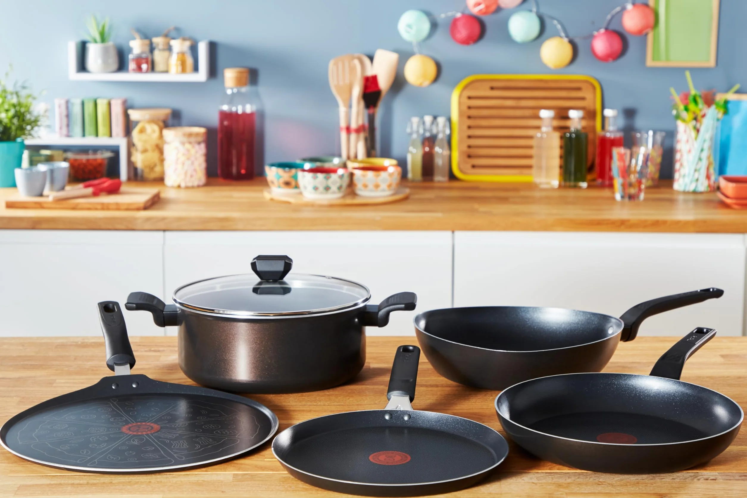 Tefal B55506 Easy Cook & Clean Patelnia 28 cm, powłoka Titanium Non Stick, Thermo-Signal, aluminium, czarny