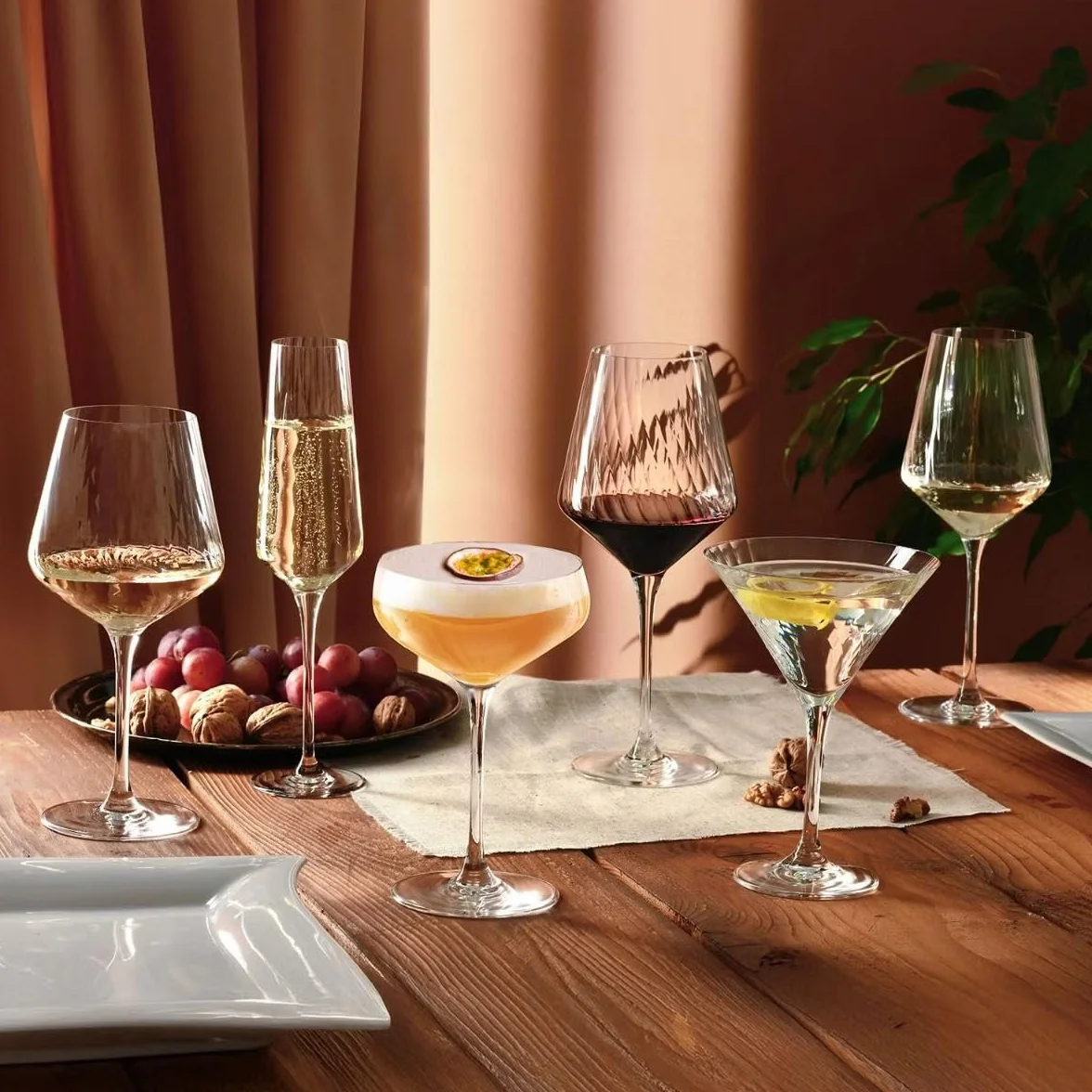 KROSNO Avant-Garde LUMI Kieliszki do Martini i Koktajli 290 ml Zestaw 6 szt – Szkło Kryształowe Bezołowiowe, Eleganckie Kieliszki do Margarita, Daiquiri, Espresso Martini, Do Zmywarki