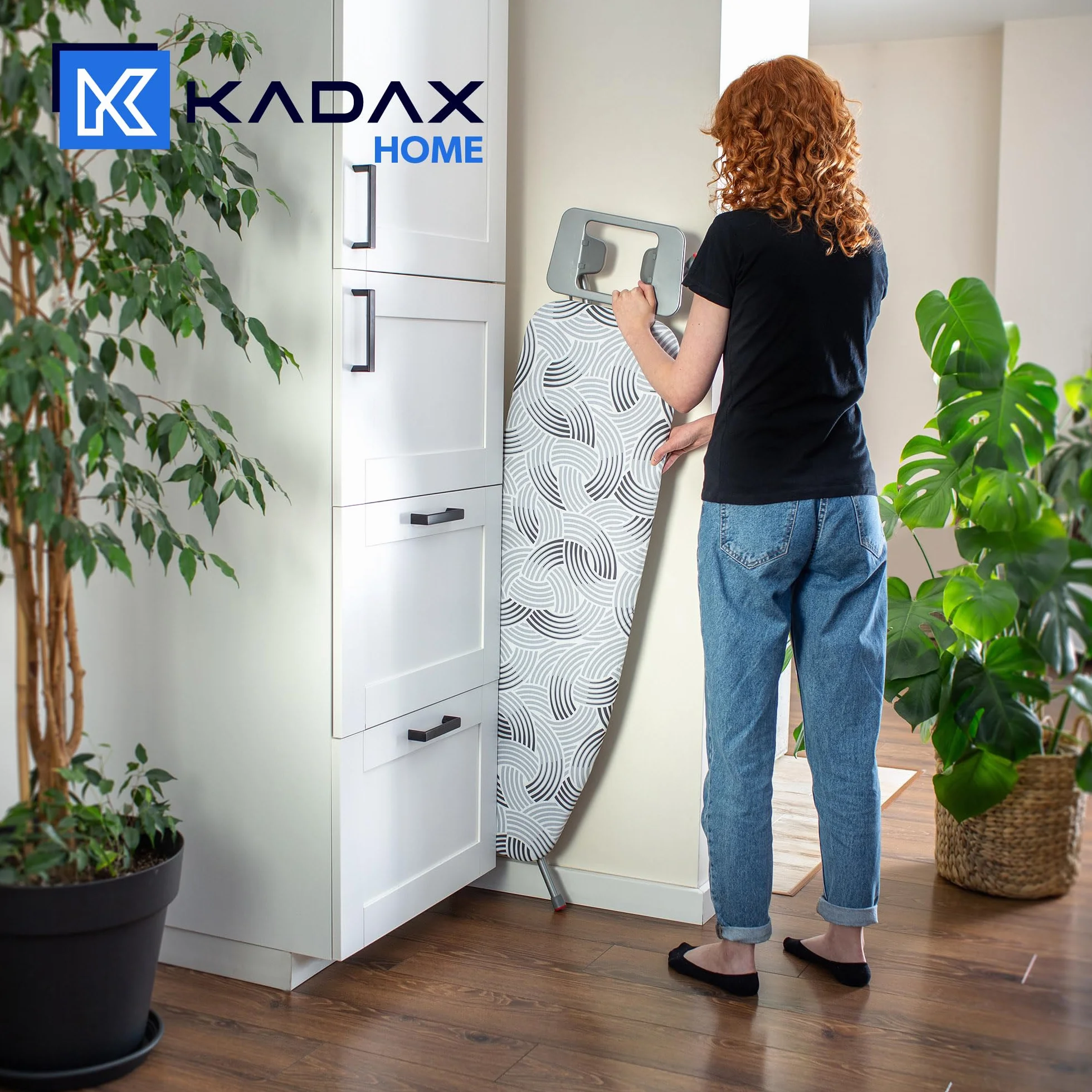KADAX Deska do prasowania 114 x 34 cm do żelazek parowych z półką na żelazko i 5 mm podkładem, metalowa siatka odprowadza parę, antypoślizgowe stopki zapobiegają przesuwaniu