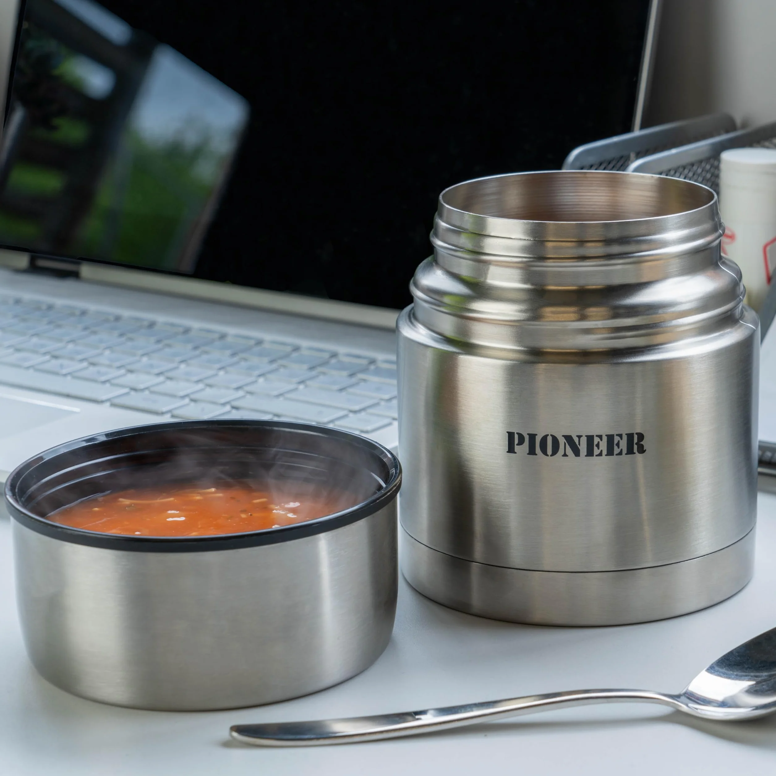Pioneer 700 ml termos ze stali nierdzewnej podwójne ścianki izolacja próżniowa